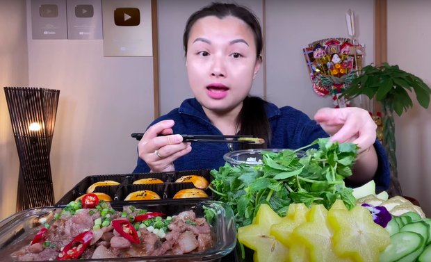 Quỳnh Trần JP bị hàng xóm gây gổ vì chuyện trồng cây bên hàng rào, phản ứng của ông xã chị Quỳnh mới khiến dân tình bất ngờ - Ảnh 5. Quỳnh Trần JP bị hàng xóm gây gổ vì chuyện trồng cây bên hàng rào, phản ứng của ông xã chị Quỳnh mới khiến dân tình bất ngờ - Ảnh 5.