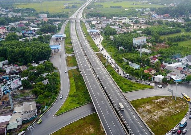 Khởi động tuyến cao tốc Dầu Giây - Liên Khương: Giờ từ Sài Gòn đi Đà Lạt chỉ còn 3 tiếng mà thôi! - Ảnh 1.