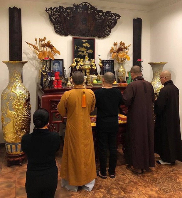 Vua hài đất Bắc Xuân Hinh có nhà chục tỷ ở Hàng Bông, căn nhà cổ ở Bắc Ninh cũng xịn xò không kém - Ảnh 3.