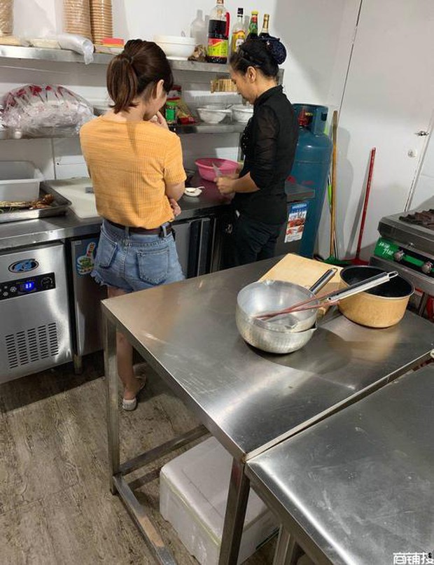 Trung Quốc phanh phui 2 chuỗi nhà hàng cháo nổi tiếng tái chế thức ăn thừa cho khách: Họ không biết đâu, ăn vẫn ngon mà! - Ảnh 4.