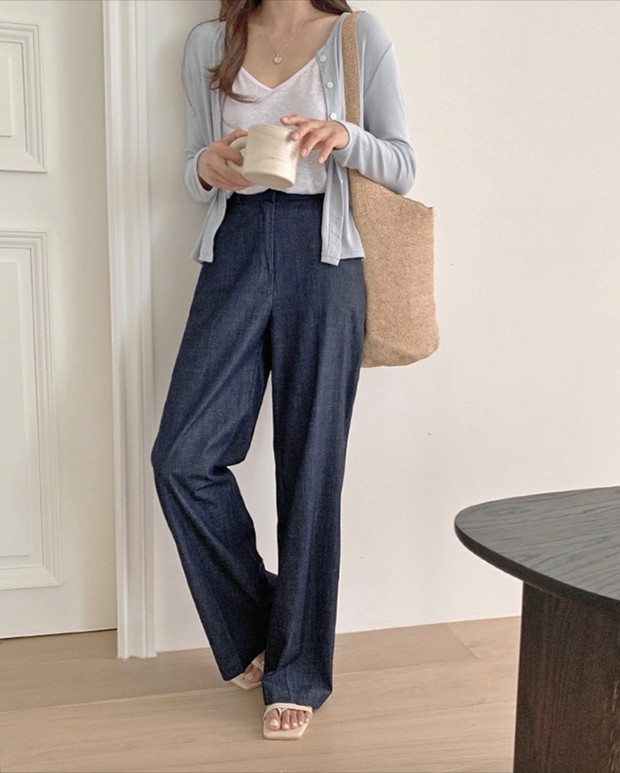 Làm mới loạt items cũ trong tủ đồ bằng 12 công thức mix&match xinh tươi, trendy của hội gái Hàn - Ảnh 8. Làm mới loạt items cũ trong tủ đồ bằng 12 công thức mix&match xinh tươi, trendy của hội gái Hàn - Ảnh 8.