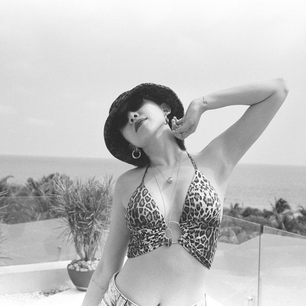 Cưới nhau cả năm mới thấy Hoàng Touliver đăng ảnh vợ lên MXH, lần này Tóc Tiên yên tâm vì hết bị dìm hàng rồi! - Ảnh 3.