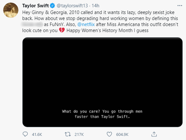 Mẹ cặp với trai còn nhanh hơn Taylor Swift - lời thoại ở phim mới của Netflix làm netizen sục sôi vì vô duyên, chính chủ tức tối lên tiếng - Ảnh 1. Mẹ cặp với trai còn nhanh hơn Taylor Swift - lời thoại ở phim mới của Netflix làm netizen sục sôi vì vô duyên, chính chủ tức tối lên tiếng - Ảnh 1.