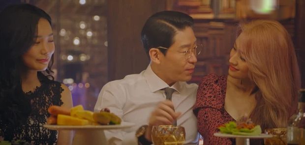 Bữa tiệc ngoại tình tập thể ở Penthouse: Sừng dài cả mét nhưng vẫn đua nhau lăn giường - Ảnh 4.