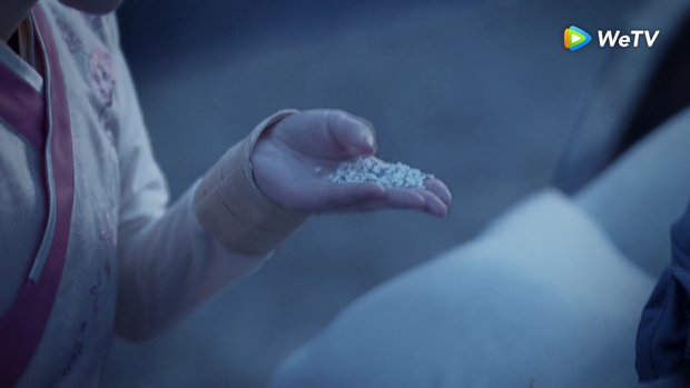 Nghiệp quật tơi tả trà xanh Cẩm Tâm Tựa Ngọc: Phạm tội khi quân bị Đàm Tùng Vận tóm sống, kết cục khiến dân chúng phẫn nộ - Ảnh 1.