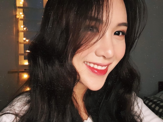 Ông trùm vai phản diện - NSND Trần Nhượng hóa ra có một cô con gái xinh như hot girl! - Ảnh 3. Ông trùm vai phản diện - NSND Trần Nhượng hóa ra có một cô con gái xinh như hot girl! - Ảnh 3.