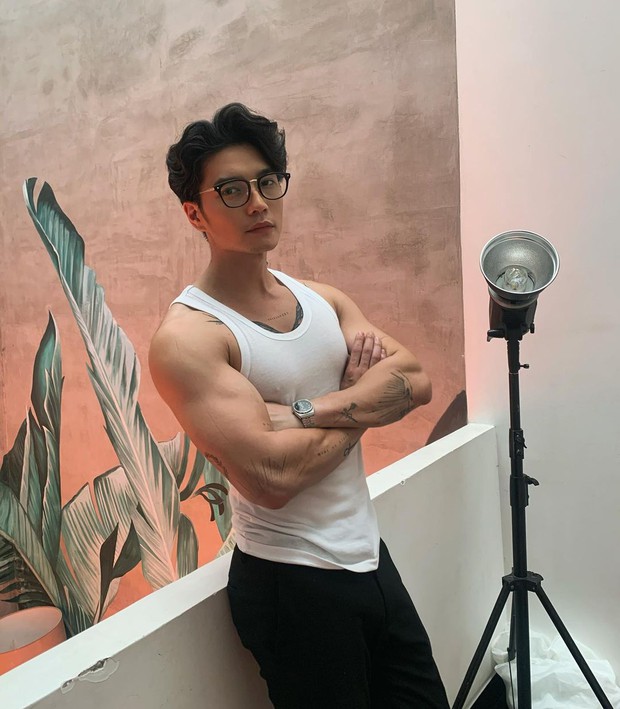 Ngô Thanh Vân lần đầu cho Huy Trần lên sóng công khai, thân mật lắm rồi hay là sắp cưới? - Ảnh 2.