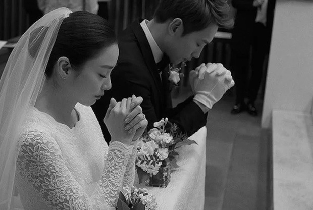 Bi Rain - Kim Tae Hee: Bị gán mác người đẹp và quái vật đến gánh nặng hào môn, tất cả kết lại bằng cuộc hôn nhân cả châu Á ngưỡng mộ - Ảnh 14.