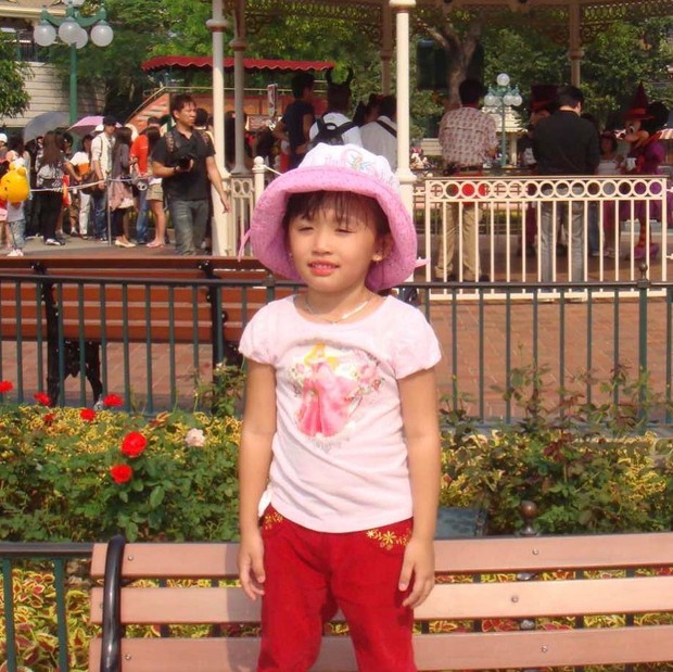 Dàn rich kid Gen Z chứng minh độ giàu: Nhất Hoàng tậu hàng hiệu không nhìn giá, fan cứng Ngọc Trinh đi xe 11 tỷ để giống idol - Ảnh 27. Dàn rich kid Gen Z chứng minh độ giàu: Nhất Hoàng tậu hàng hiệu không nhìn giá, fan cứng Ngọc Trinh đi xe 11 tỷ để giống idol - Ảnh 27.