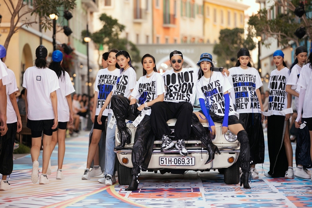 Hoàng Thùy khí chất đỉnh cao nhưng vẫn khó “chặt” nổi Thanh Hằng tại Fashion Voyage 3 - Ảnh 7. Hoàng Thùy khí chất đỉnh cao nhưng vẫn khó “chặt” nổi Thanh Hằng tại Fashion Voyage 3 - Ảnh 7.
