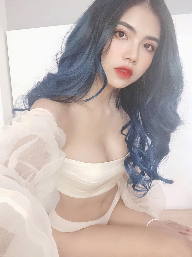 Nữ streamer sexy nhất Việt Nam gây bất ngờ khi tiết lộ từng bị cắm sừng, bật mí thích... phi công trẻ - Ảnh 1.