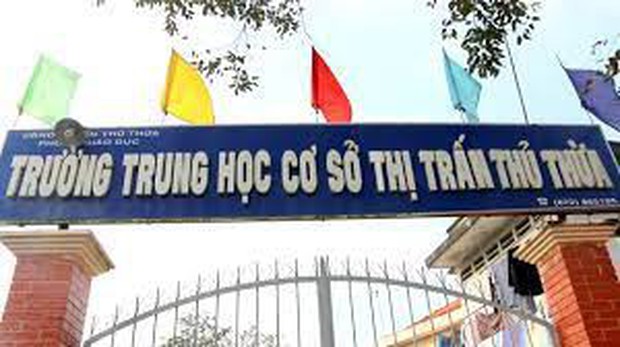 Phụ huynh dẫn người xông vào trường đánh học sinh để trả thù cho con - Ảnh 1. Phụ huynh dẫn người xông vào trường đánh học sinh để trả thù cho con - Ảnh 1.