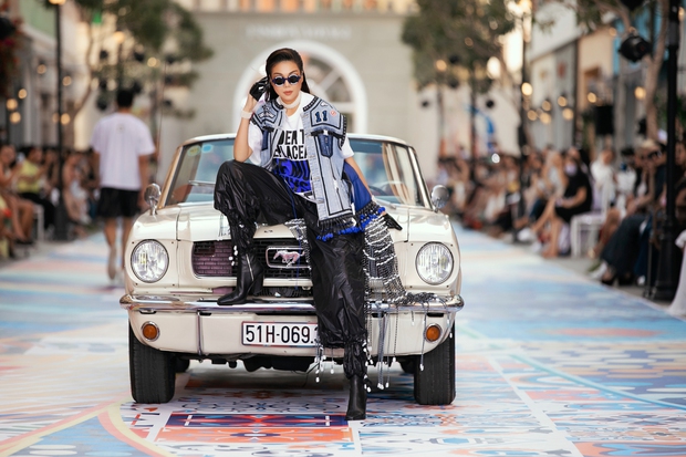 Hoàng Thùy khí chất đỉnh cao nhưng vẫn khó “chặt” nổi Thanh Hằng tại Fashion Voyage 3 - Ảnh 6. Hoàng Thùy khí chất đỉnh cao nhưng vẫn khó “chặt” nổi Thanh Hằng tại Fashion Voyage 3 - Ảnh 6.