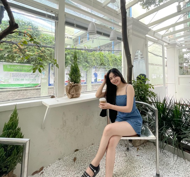 Gái xinh Lào du học ngành Dược ở Sài Gòn hút fan trên TikTok nhờ vẻ ngoài xinh đẹp - Ảnh 7.