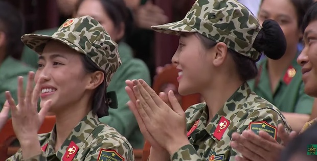 Kỳ Duyên đạt hạng nhất tại Sao Nhập Ngũ 2020, có màn phát biểu gây hiểu lầm với Mũi trưởng Long - Ảnh 1. Kỳ Duyên đạt hạng nhất tại Sao Nhập Ngũ 2020, có màn phát biểu gây hiểu lầm với Mũi trưởng Long - Ảnh 1.