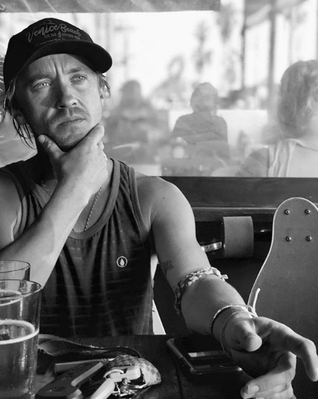 Sốc nặng màn tuột dốc nhan sắc của 2 nam thần Harry Potter - Draco Malfoy: Bên râu ria dừ chát, bên trán hói đến đáng thương - Ảnh 8.