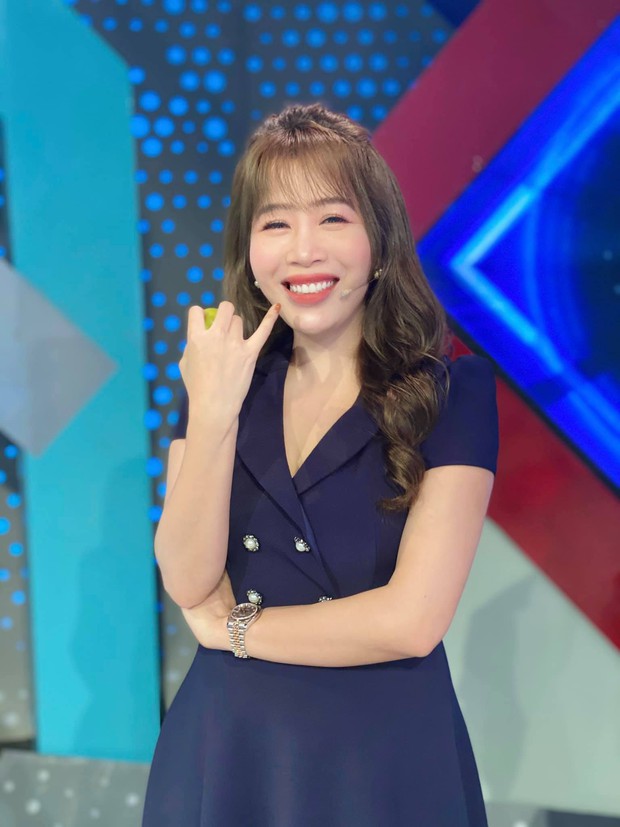 MC Diệp Chi bênh vực nam sinh gây tranh cãi vì thái độ trên sóng VTV: Tính bạn ấy vốn tưng tưng vậy đó - Ảnh 4.