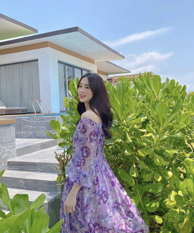 Hoa hậu Đặng Thu Thảo tung 3 bức ảnh sương sương ở resort, lướt qua thôi cũng đủ làm tim đập thình thịch vì đẹp nức nở - Ảnh 4.