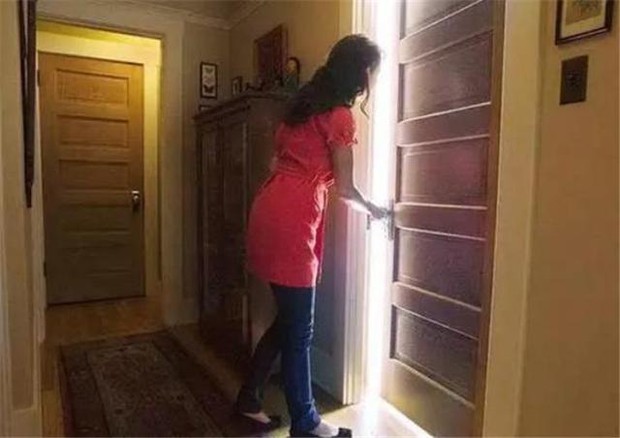Phát hiện con gái xem clip nhạy cảm, bà mẹ có cách xử lý khiến ai cũng nể phục vì quá tinh tế - Ảnh 2. Phát hiện con gái xem clip nhạy cảm, bà mẹ có cách xử lý khiến ai cũng nể phục vì quá tinh tế - Ảnh 2.