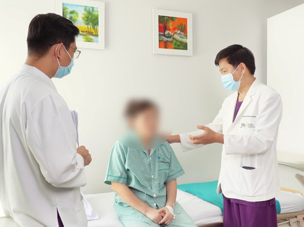 Thối mông, hoại tử ngực, nguy cơ mù 2 mắt và hàng loạt biến chứng kinh hoàng khi thực hiện thẩm mỹ tại spa rởm - Ảnh 2.