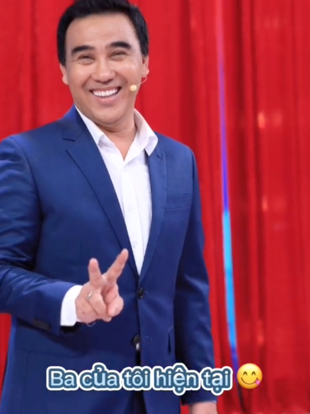 Đến lượt ái nữ nhà MC Quyền Linh đu trend khoe phụ huynh cực phẩm, xác nhận gene đẹp từ đây mà ra - Ảnh 2.