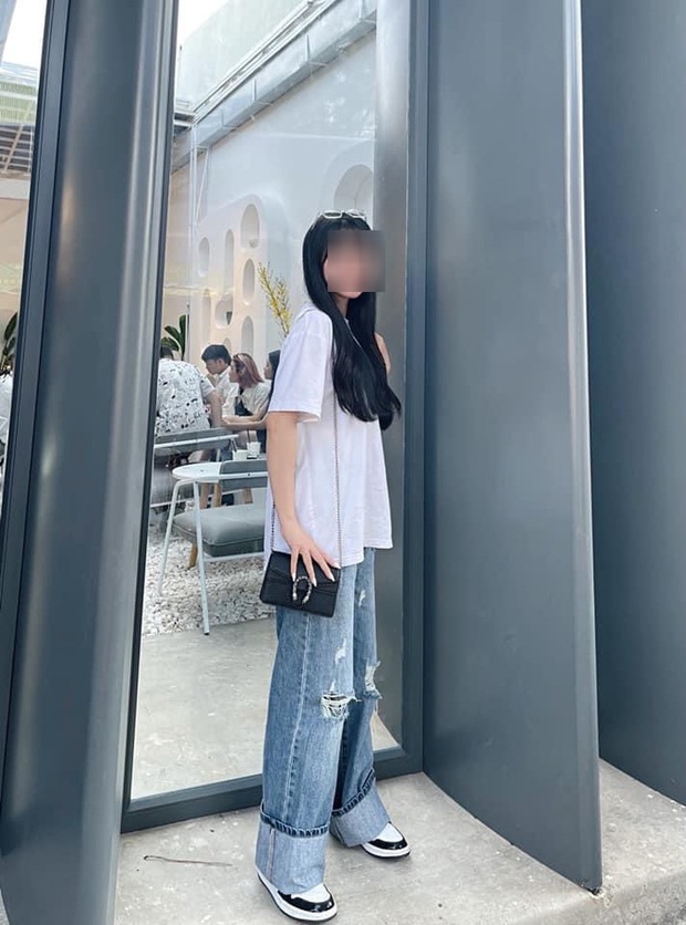 Bi hài một chiếc quần 2 số phận: Bị khách nữ tố bán hàng không lương tâm, hot girl đưa ra phản hồi khiến dân mạng thay đổi 180 độ - Ảnh 4. Bi hài một chiếc quần 2 số phận: Bị khách nữ tố bán hàng không lương tâm, hot girl đưa ra phản hồi khiến dân mạng thay đổi 180 độ - Ảnh 4.