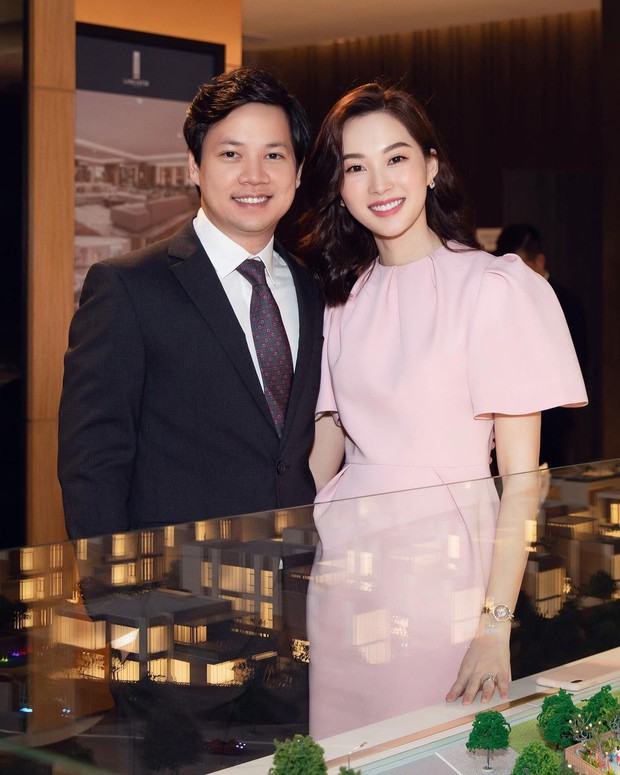 Phillip Nguyễn đứng chung với chồng đại gia của HH Đặng Thu Thảo: Một bức ảnh toát ra mùi tiền tài!  - Ảnh 3.