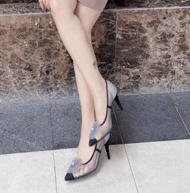 Lệ Quyên khoe hình xăm mới, netizen liền đoán là vì Lâm Bảo Châu? - Ảnh 3.