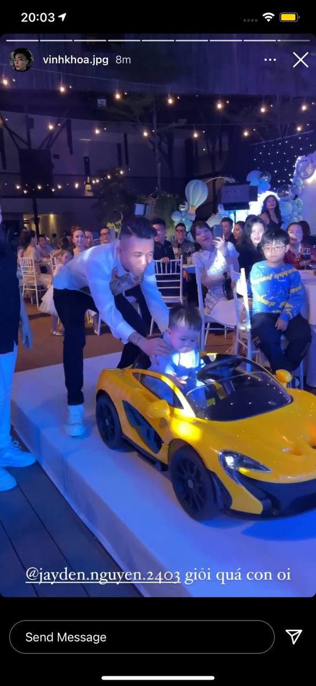 Ái nữ Minh Nhựa tổ chức tiệc sinh nhật xa hoa cho quý tử 1 tuổi, dàn khách mời toàn những người giàu có nức tiếng - Ảnh 8. Ái nữ Minh Nhựa tổ chức tiệc sinh nhật xa hoa cho quý tử 1 tuổi, dàn khách mời toàn những người giàu có nức tiếng - Ảnh 8.
