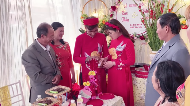 Lộc Fuho chính thức đính hôn với bạn gái xinh nức nở, xoá bỏ mọi tin đồn diễn sâu, làm trò - Ảnh 3.