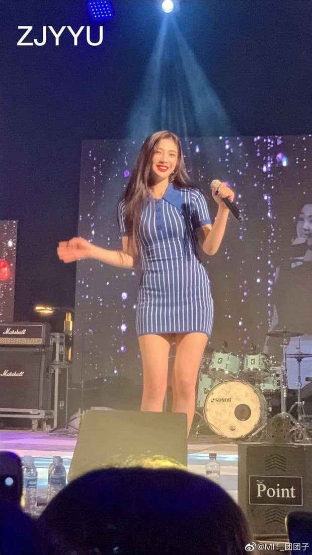 Fan đi concert bắt trọn visual đời thực của idol Kpop cự ly gần: Vóc dáng đỉnh cao nhưng có đẹp như trong MV? - Ảnh 31.