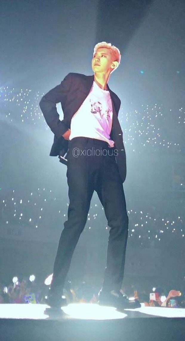 Fan đi concert bắt trọn visual đời thực của idol Kpop cự ly gần: Vóc dáng đỉnh cao nhưng có đẹp như trong MV? - Ảnh 11.