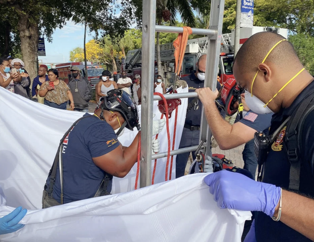 Mất tích gần nhà bạn trai hơn 3 tuần, cô gái được tìm thấy khoả thân dưới cống sâu nhưng còn sống, câu chuyện phía sau khiến ai cũng sửng sốt - Ảnh 1.