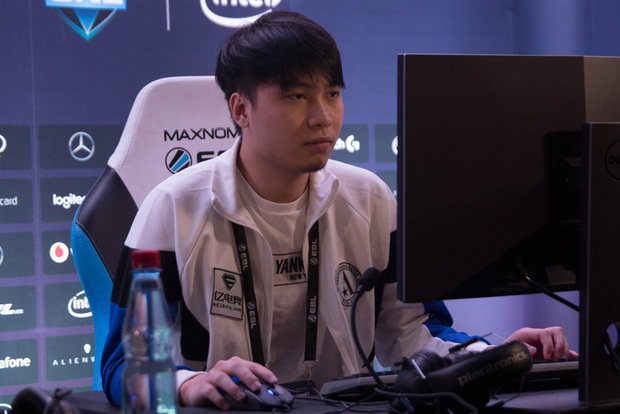 Dota 2: Tuyển thủ Esports Trung Quốc bất ngờ rút khỏi giải đấu lớn, fan nghi bị bắt vì liên quan tới mại dâm - Ảnh 2.