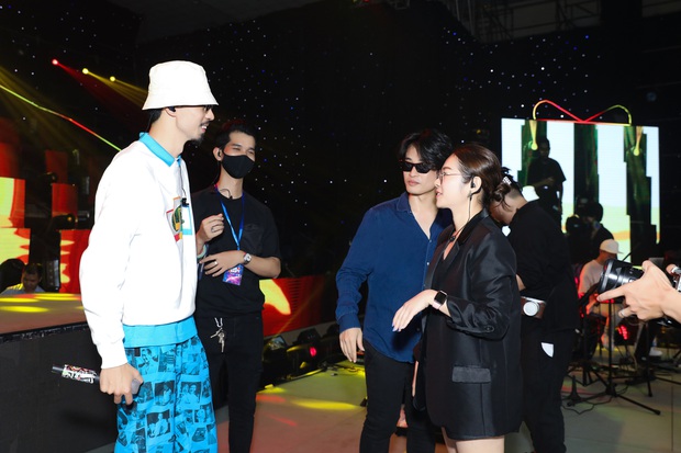 Khoảnh khắc hiếm: Lần đầu Hà Anh Tuấn và Đen Vâu chung 1 khung hình, chuẩn bị cho màn song kiếm hợp bích chưa từng có! - Ảnh 2.