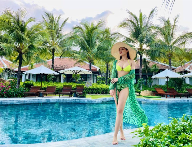 Lã Thanh Huyền chặt chém đường đua bikini đầu năm: Body sexy khó cưỡng, vòng 1 ngồn ngộn choán hết spotlight! - Ảnh 3.