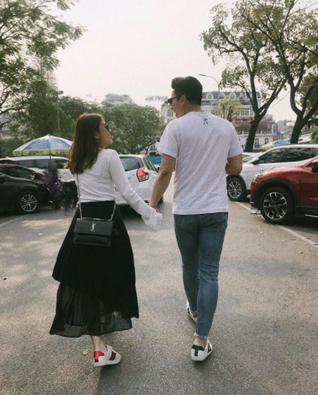 Hot girl Ngọc Thảo và Lý Nhã Kỳ rao bán bản thân, than ế đến mức mọc mầm và lên men: Thời tới rồi các anh em ơi! - Ảnh 4.