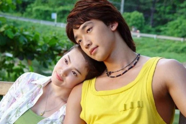 Bị đồn hẹn hò sau Ngôi Nhà Hạnh Phúc, Bi Rain đã làm rõ mối quan hệ với Song Hye Kyo khéo léo như thế này đây - Ảnh 2. Bị đồn hẹn hò sau Ngôi Nhà Hạnh Phúc, Bi Rain đã làm rõ mối quan hệ với Song Hye Kyo khéo léo như thế này đây - Ảnh 2.