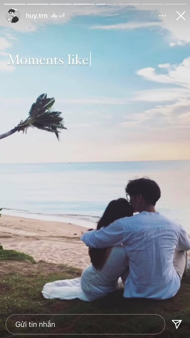 Huy Trần mê Ngô Thanh Vân lắm rồi: Tự nhắc nhở “đã có chủ” bằng khoảnh khắc hôn hít ngay ảnh nền laptop? - Ảnh 4. Huy Trần mê Ngô Thanh Vân lắm rồi: Tự nhắc nhở “đã có chủ” bằng khoảnh khắc hôn hít ngay ảnh nền laptop? - Ảnh 4.