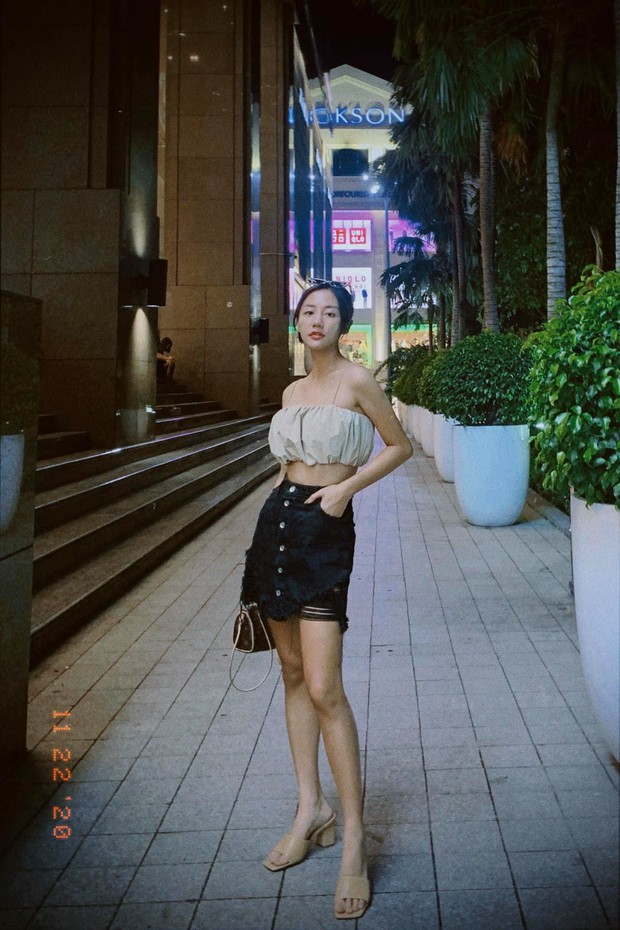 Đến lượt Văn Mai Hương cũng diện áo tắm khoe body đón hè rồi đây, nhớ lại ảnh năm xưa đúng là một màn lột xác quá đỉnh - Ảnh 5.