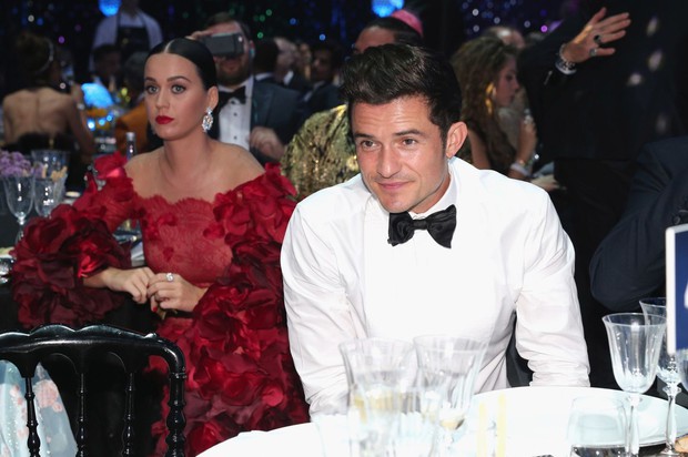 Katy Perry từng làm trò ngó lơ Orlando Bloom để giấu chuyện hẹn hò ở lễ trao giải, ai ngờ nghiệp quật sau 5 năm - Ảnh 3.