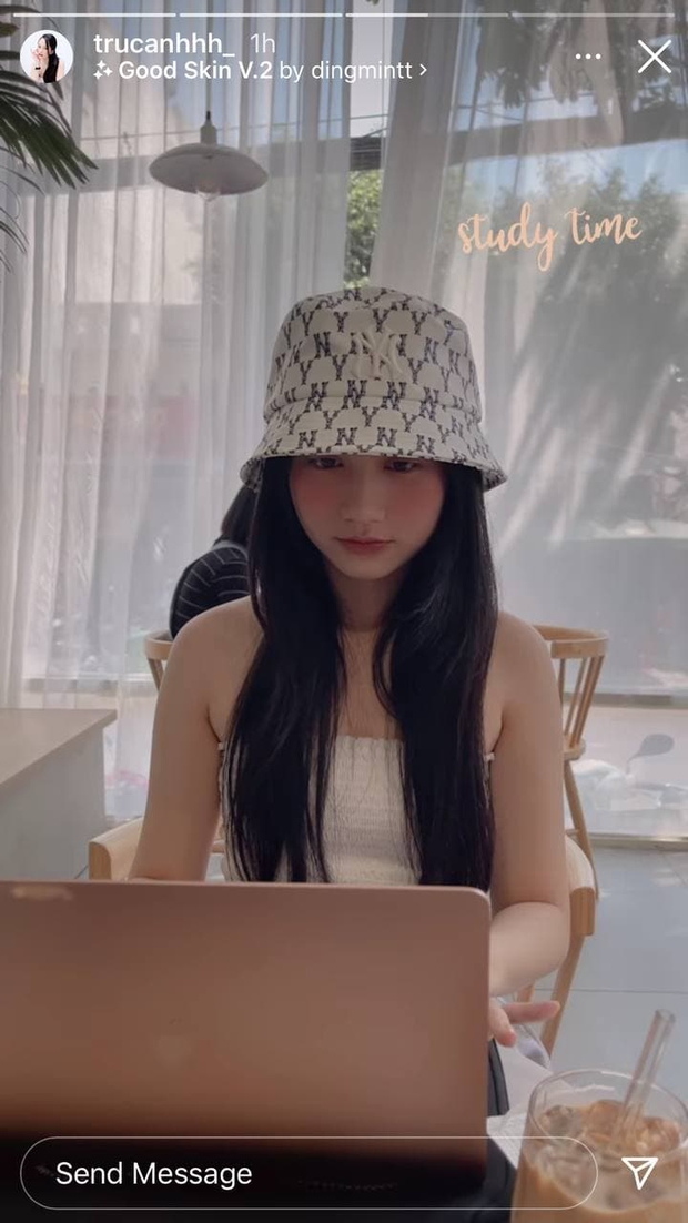 Một năm sau tin đồn hẹn hò, Trúc Anh vô tình xuất hiện trên story của đạo diễn Nhu Đặng kèm icon đầy ẩn ý? - Ảnh 3. Một năm sau tin đồn hẹn hò, Trúc Anh vô tình xuất hiện trên story của đạo diễn Nhu Đặng kèm icon đầy ẩn ý? - Ảnh 3.