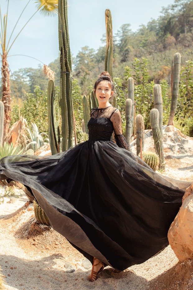 Gia đình đông con nhất Vbiz nhà Lý Hải tung ảnh kỉ niệm gây sốt, bà xã Minh Hà chiếm spotlight vì nhan sắc dù đã U40 - Ảnh 7.