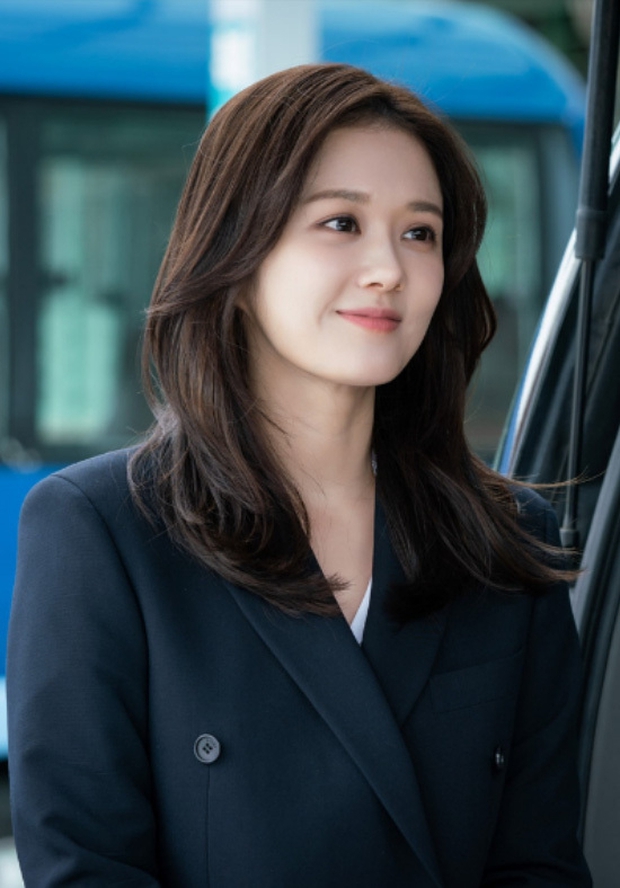 Nhan sắc ngoài đời của mỹ nhân Hàn thủ vai xấu xí: Suzy mặt mộc đẹp choáng váng, Lee Sung Kyung - Han Hyo Joo 1 trời 1 vực - Ảnh 13. Nhan sắc ngoài đời của mỹ nhân Hàn thủ vai xấu xí: Suzy mặt mộc đẹp choáng váng, Lee Sung Kyung - Han Hyo Joo 1 trời 1 vực - Ảnh 13.
