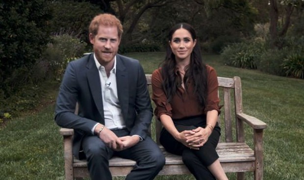 Dư luận lại dậy sóng trước phản ứng “ngây thơ vô số tội” của nhà Meghan hậu phỏng vấn dội bom lên hoàng gia, Harry nhận kết cục đắng ngắt - Ảnh 2. Dư luận lại dậy sóng trước phản ứng “ngây thơ vô số tội” của nhà Meghan hậu phỏng vấn dội bom lên hoàng gia, Harry nhận kết cục đắng ngắt - Ảnh 2.