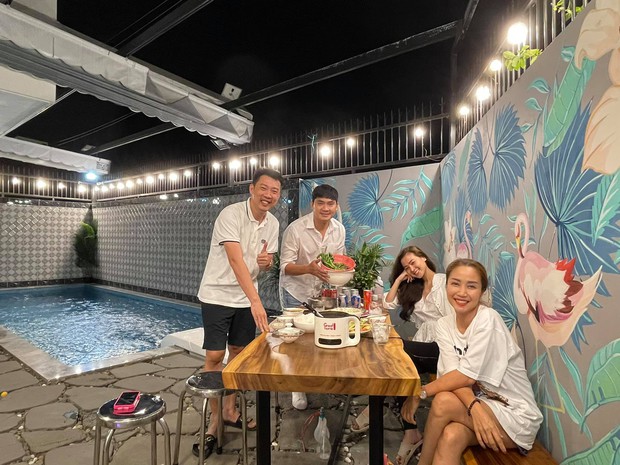 Minh Luân đưa bạn gái mới đến biệt thự tiền tỷ của Ốc Thanh Vân, ai dè tình tứ đến mức át luôn spotlight của gia chủ - Ảnh 3. Minh Luân đưa bạn gái mới đến biệt thự tiền tỷ của Ốc Thanh Vân, ai dè tình tứ đến mức át luôn spotlight của gia chủ - Ảnh 3.