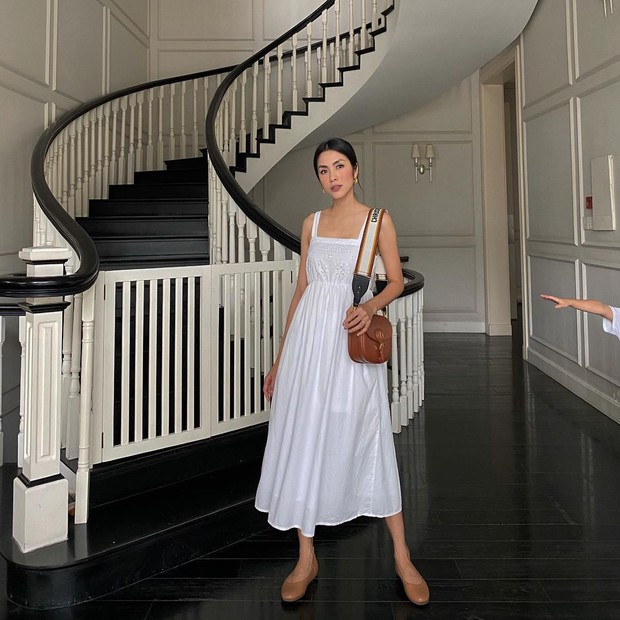 Instagram look của sao Việt tuần qua: Chi Pu hở bạo nhất, Linh Ka diện váy ngắn khoe chân cực phẩm - Ảnh 6.