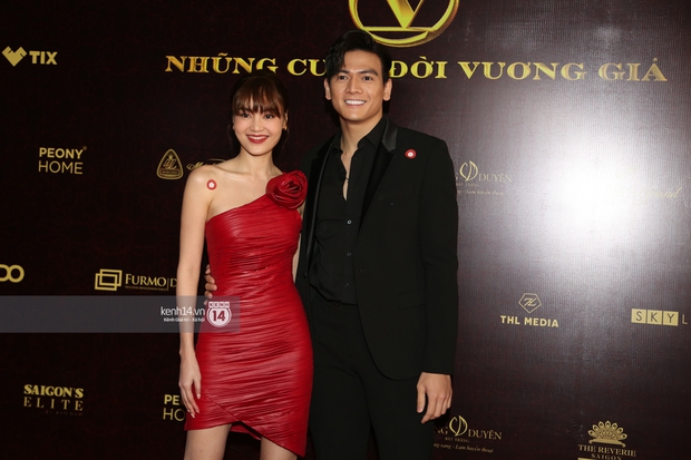 Nguyên dàn sao khủng ở thảm đỏ Gái Già Lắm Chiêu V: Lan Ngọc rạng rỡ nhưng quyết không chụp ảnh riêng, Lệ Quyên đằm thắm bên tình trẻ - Ảnh 3.