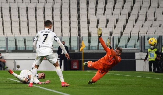 Juventus đại thắng ngày Ronaldo lập kỷ lục mới - Ảnh 6. Juventus đại thắng ngày Ronaldo lập kỷ lục mới - Ảnh 6.
