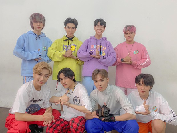 Đã 3 năm kể từ ngày Zero9 nhận bão chỉ trích khi tuyên bố định hướng NCT 127 nhưng bị đánh đồng với BTS, hiện giờ nhóm ra sao? - Ảnh 10. Đã 3 năm kể từ ngày Zero9 nhận bão chỉ trích khi tuyên bố định hướng NCT 127 nhưng bị đánh đồng với BTS, hiện giờ nhóm ra sao? - Ảnh 10.